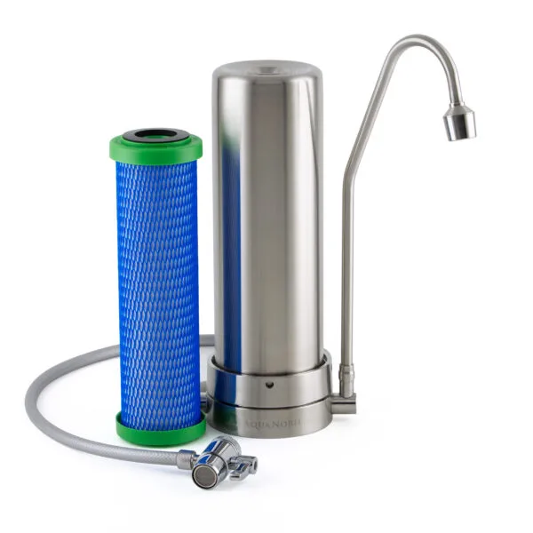 AquaAvanti Mercuro EM 5 mit EM Premium 5 Filterkartusche von Prime Inventions, Edelstahl Auftischwasserfilter mit Perlator am Auslauf Frontansicht