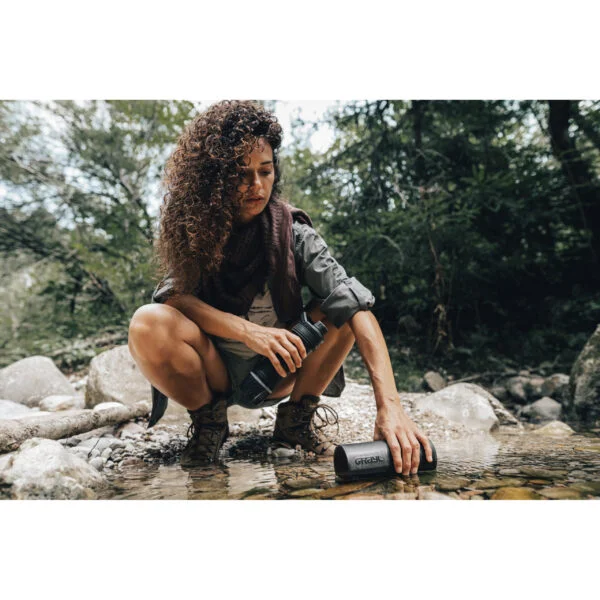 Grayl UltraPress Covert Black Outdoor Wasserfilter 1. Füllen