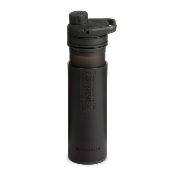 Grayl UltraPress Covert Black Outdoor Wasserfilter etwas heraus gezogen