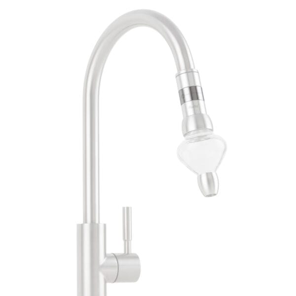 Edelstahl Alvito Wasserwirbler Juwel 2.8 mit zwei extra Wirbelstufen an Wasserhahn montiert
